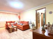 Piso en venta en Madrid, Media Legua. Piso en venta en...