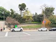 Piso en venta en Madrid, Niño Jesús. Amplia vivienda al...