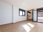 Piso en venta en Madrid, Nueva España. Pisos.