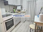 Piso en venta en Madrid, Opañel. Piso en venta con dos...