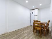 Piso en venta en Madrid, Pacífico. Pisos.