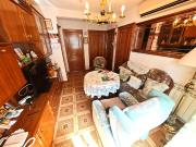 Piso en venta en Madrid, Palomeras Sureste. Amplio piso...