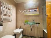 Piso en venta en Madrid, Palomeras Sureste. Piso a la...