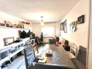 Planta baja en venta en Madrid, Portazgo. PISO 3...