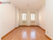 Piso en venta en Madrid, Pradolongo. Pisos.