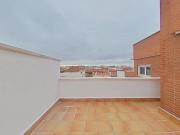 Piso en venta en Madrid, Pradolongo. Pisos.