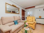 Piso en venta en Madrid, Pueblo Nuevo. Piso en venta en...