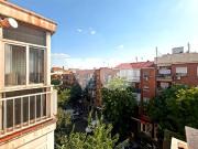 Piso en venta en Madrid, Pueblo Nuevo. Piso en venta en...