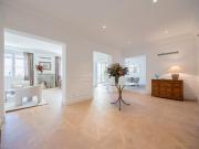 Piso en venta en Madrid, Recoletos. Lujoso piso con...