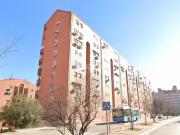 Piso en venta en Madrid, San Fermín. Piso en venta en...