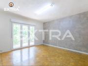 Piso en venta en Madrid, San Juan Bautista. Pisos.