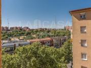 Piso en venta en Madrid, Simancas. Piso en venta en...