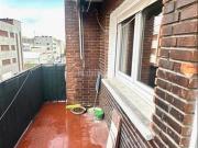 Piso en venta en Madrid, Simancas. Venta de inmueble en...