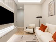 Piso en venta en Madrid, Sol. Piso en venta en Calle de...