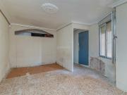 Piso en venta en Madrid, Valdeacederas. Solvia...