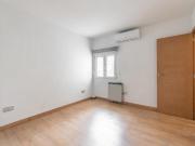 Piso en venta en Madrid, Villaverde Alto. Piso en venta...