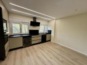 Piso en venta en Madrid, Vinateros. PISO REFORMADO A...