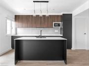 Piso en venta en Madrid, Vinateros. Pisos.