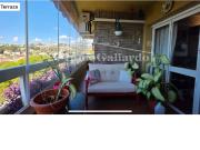 Piso en venta en Málaga, El Palo. Venta de piso en El...