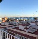 Piso en venta en Málaga, El Palo. Venta de piso en El...