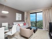 Piso en venta en Marbella, Alto de los Monteros....