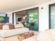 Piso en venta en Marbella, Alto de los Monteros. Pisos.