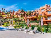 Piso en venta en Marbella, Los Naranjos. Piso en venta...