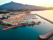 Piso en venta en Marbella, Puerto Banús. OCASIÓN PISO A...