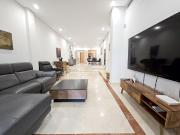 Piso en venta en Marbella, Puerto Banús. Puerto Banús:...