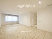 Piso en venta en Mataró, Centre. Cerca del mar, con...