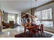 Piso en venta en Mataró, Centre. Tríplex en pleno centro...