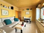 Piso en venta en Mataró, Rocafonda. Acogedor piso de...