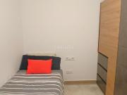 Piso en venta en Mataró, Rocafonda. oportunidad...