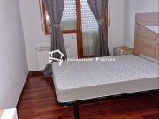 Piso en venta en Medina de Pomar. Apartamento con...
