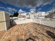 Piso en venta en Medina Sidonia. PISO CON AZOTEA EN...