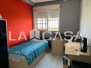 Piso en venta en Montequinto, Centro. Vivienda VPO junto...