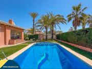 Piso en venta en Orihuela, Cabo Roig. Casa renovada con...