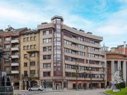 Piso en venta en Oviedo, Plaza de América. Pisos.