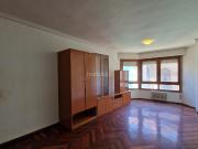 Piso en venta en Palencia, Centro. Amplia vivienda...