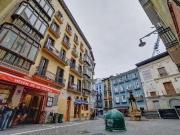 Piso en venta en Pamplona Iruña, Casco Antiguo. DISPONE...