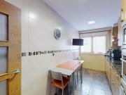 Piso en venta en Pamplona Iruña, Rochapea. Vivienda tres...