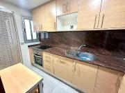 Piso en venta en Santa Coloma de Gramanet, de 68 m² 3...