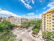 Piso en venta en paseo De Sant Joan, Barcelona, de 120...