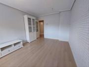 Piso en venta en Pedrezuela. Pisos.