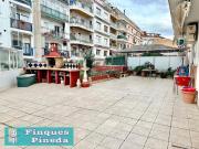 Piso en venta en Pineda de Mar, Centre. Piso con 140m2...