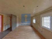 Piso en venta en plaza De Les Canàries, Badalona, de 71...