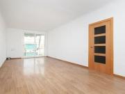 Piso en venta en plaza De Rafael Casanova, Abrera, de 87...