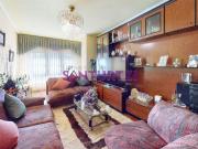Piso en venta en Portugalete, Centro. Vivienda espaciosa...