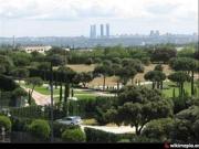 Piso en venta en Pozuelo de Alarcón, La Finca. ¡Descubre...