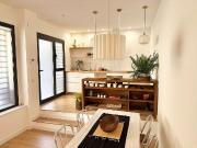 Piso en venta en rambla De Volart, Barcelona, de 65 m² 2...